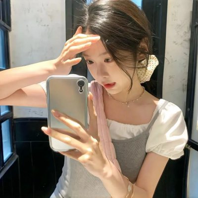 不愿恋爱的雀斑小姐